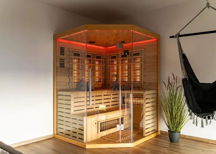 Hideaway Lounge Sure Апартаменты