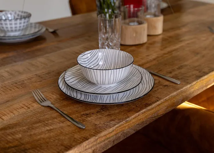 Hideaway Lounge Sure Апартаменты *